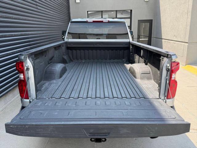 2026 Chevrolet Silverado 2500HD Crew Cab, Long Bed, Custom, 4WD