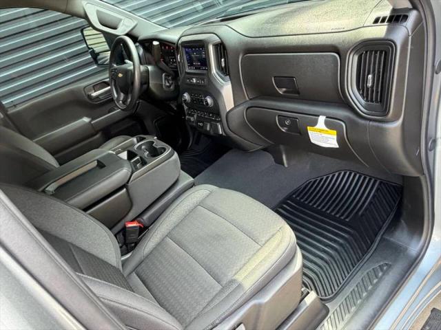 2026 Chevrolet Silverado 2500HD Crew Cab, Long Bed, Custom, 4WD