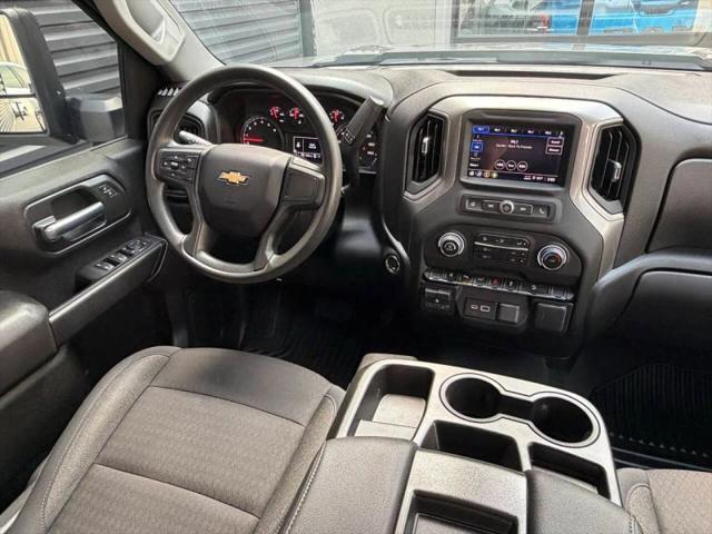 2026 Chevrolet Silverado 2500HD Crew Cab, Long Bed, Custom, 4WD