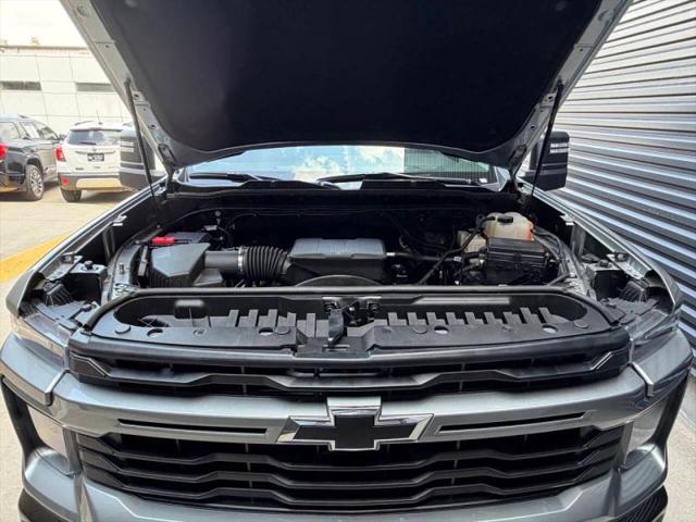 2026 Chevrolet Silverado 2500HD Crew Cab, Long Bed, Custom, 4WD
