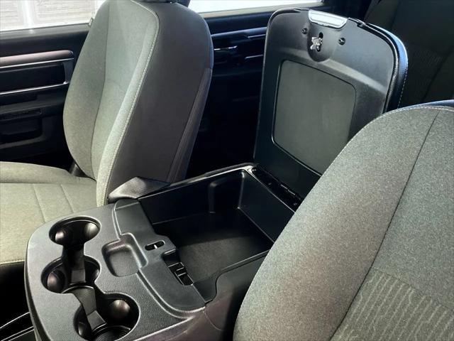 2024 Ram 1500 Classic Warlock Crew Cab 4x2 57 Box
