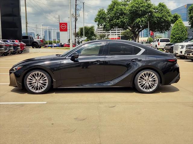 2023 Lexus IS 300 IS 300