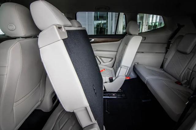 2026 Volkswagen Atlas SE