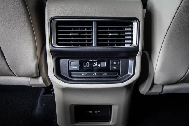 2026 Volkswagen Atlas SE