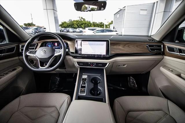 2026 Volkswagen Atlas SE