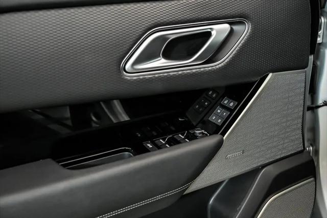 2022 Land Rover Range Rover Velar P250 R-Dynamic S