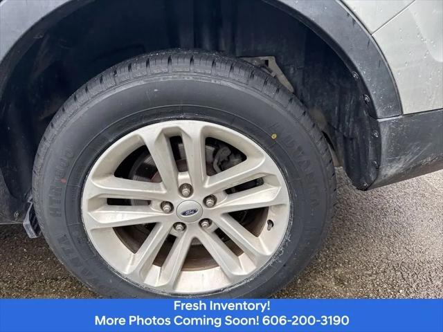 2017 Ford Explorer Base