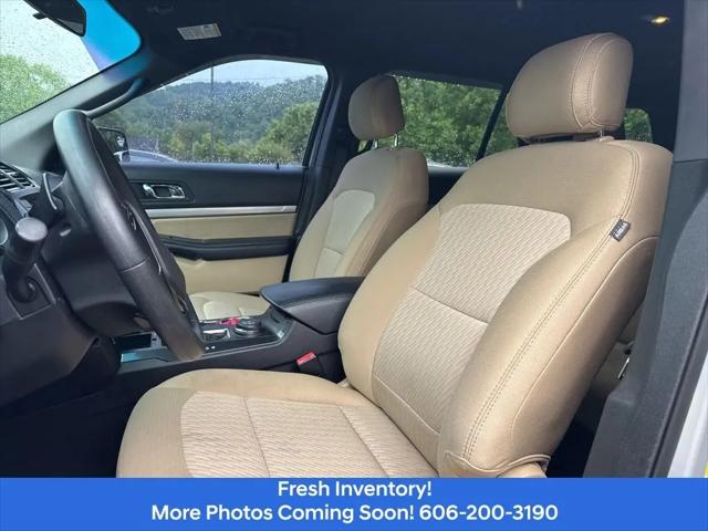 2017 Ford Explorer Base