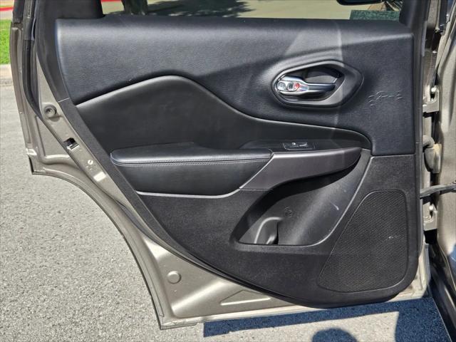 2019 Jeep Cherokee Latitude Plus FWD