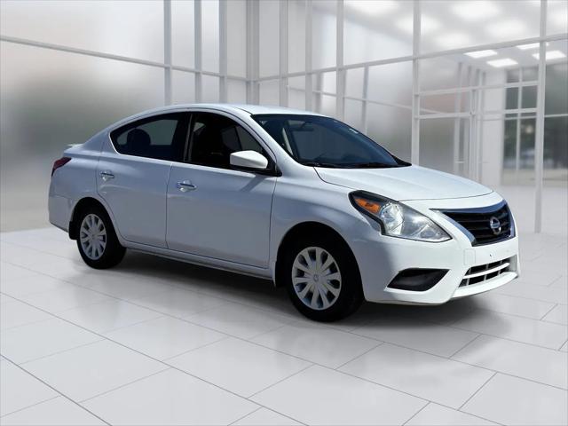 2016 Nissan Versa 1.6 SV