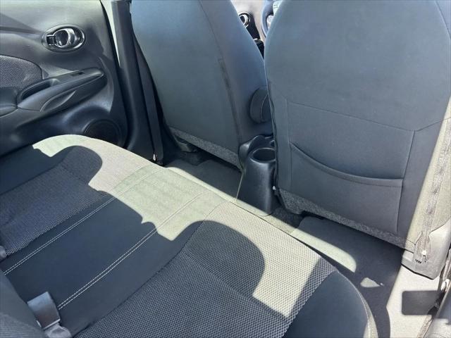 2016 Nissan Versa 1.6 SV