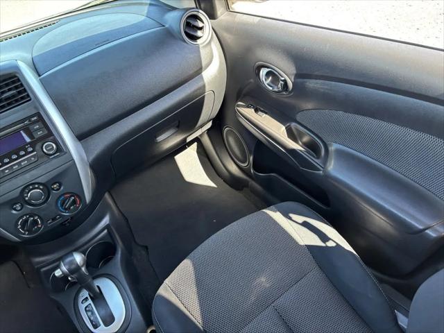 2016 Nissan Versa 1.6 SV