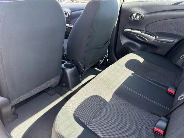2016 Nissan Versa 1.6 SV