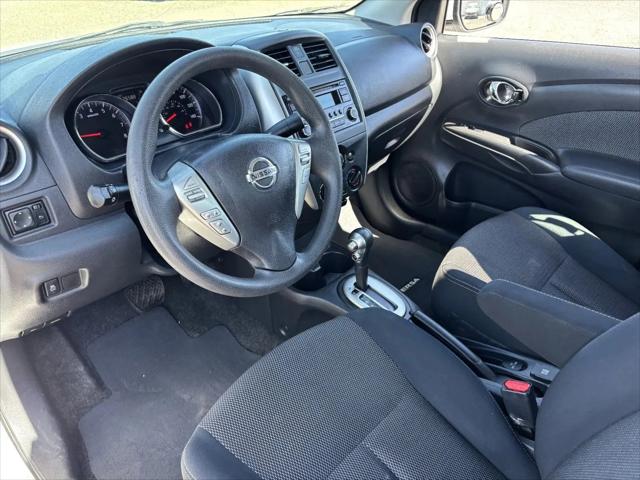2016 Nissan Versa 1.6 SV