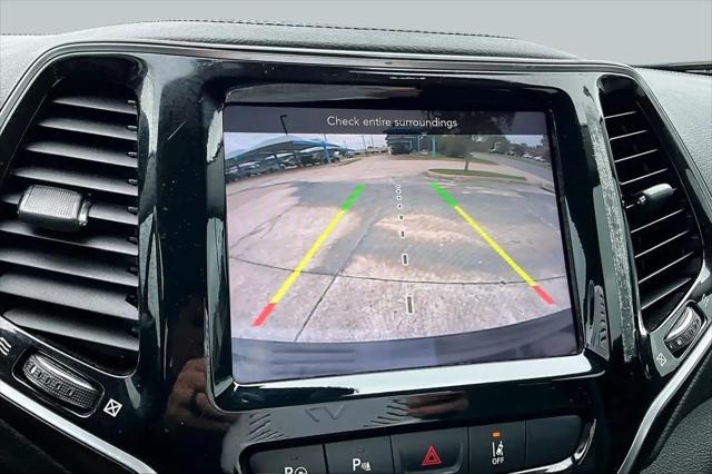 2020 Jeep Cherokee Limited FWD