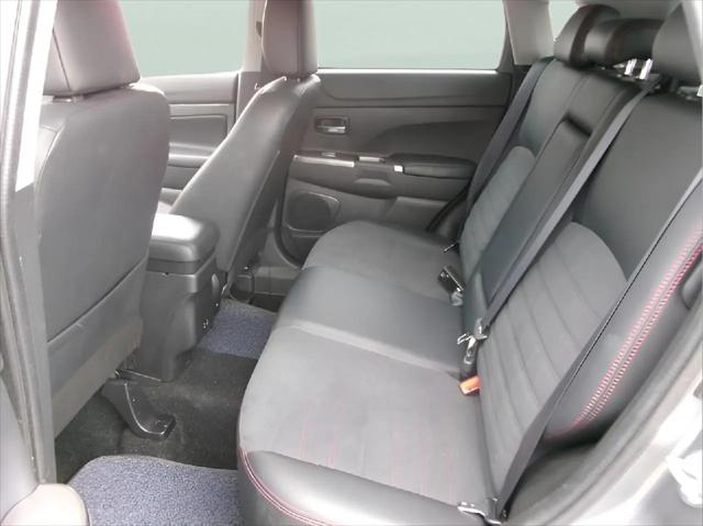 2025 Mitsubishi Outlander Sport 2.0 ES AWC