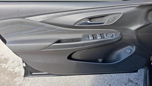 2025 Buick NV Sport Touring FWD