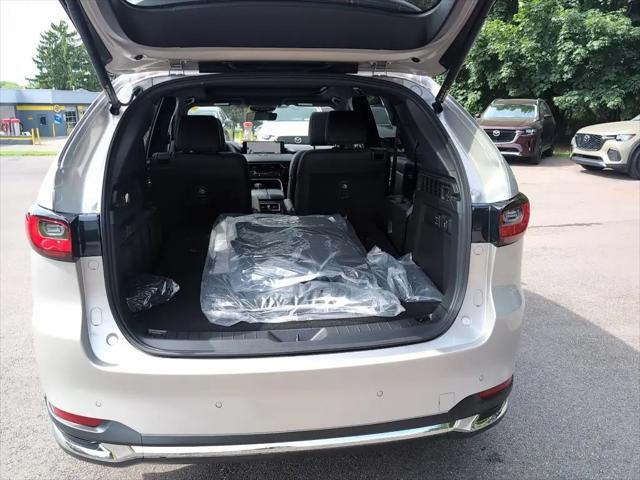 2026 Mazda X-90 Premium Plus