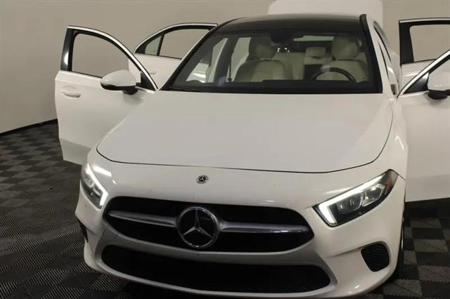 2019 Mercedes-Benz A 220 A 220