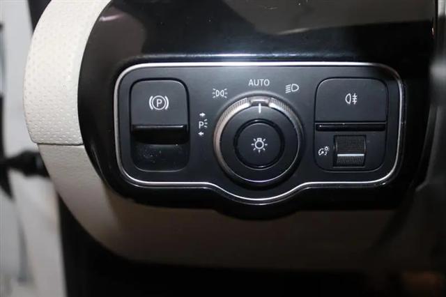 2019 Mercedes-Benz A 220 A 220
