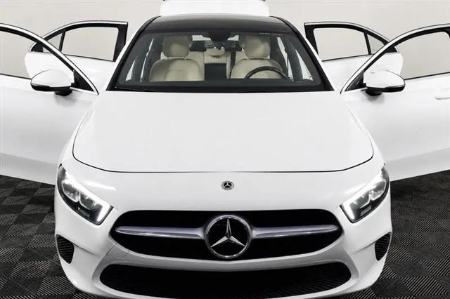 2019 Mercedes-Benz A 220 A 220