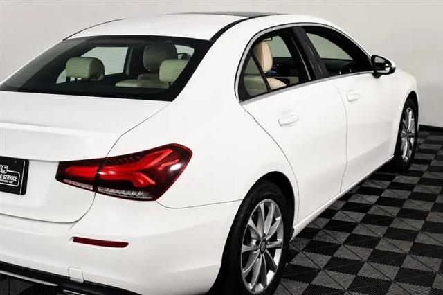 2019 Mercedes-Benz A 220 A 220