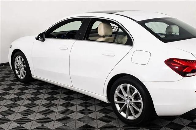 2019 Mercedes-Benz A 220 A 220