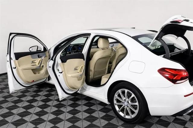 2019 Mercedes-Benz A 220 A 220