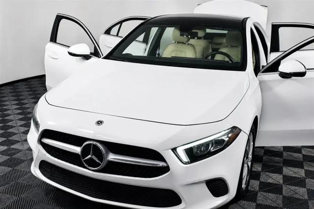 2019 Mercedes-Benz A 220 A 220