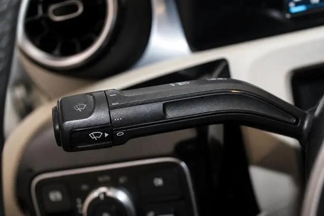 2019 Mercedes-Benz A 220 A 220