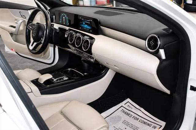 2019 Mercedes-Benz A 220 A 220