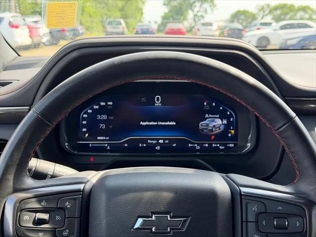 2023 Chevrolet Suburban 4WD RST