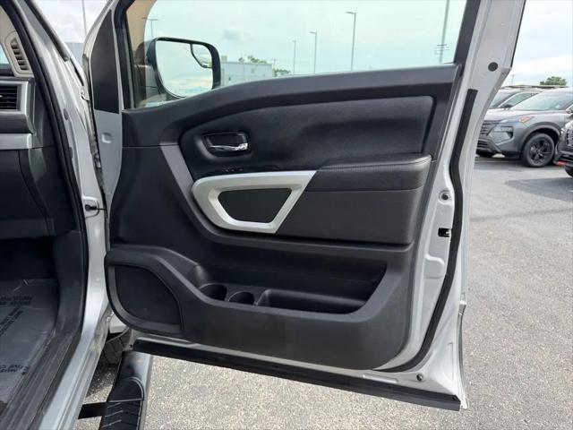 2019 Nissan Titan PRO-4X