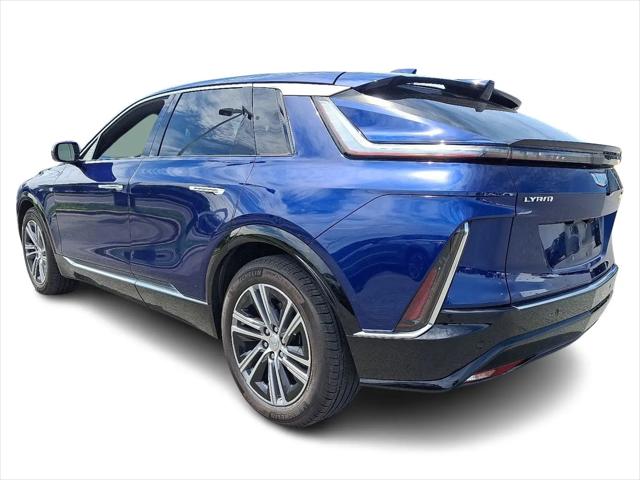2024 Cadillac iQ Luxury w/1SC