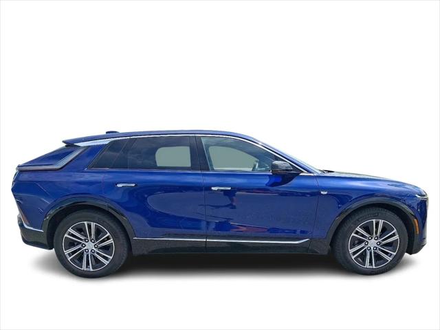2024 Cadillac iQ Luxury w/1SC