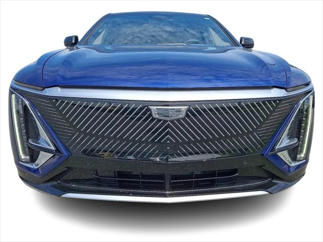 2024 Cadillac iQ Luxury w/1SC