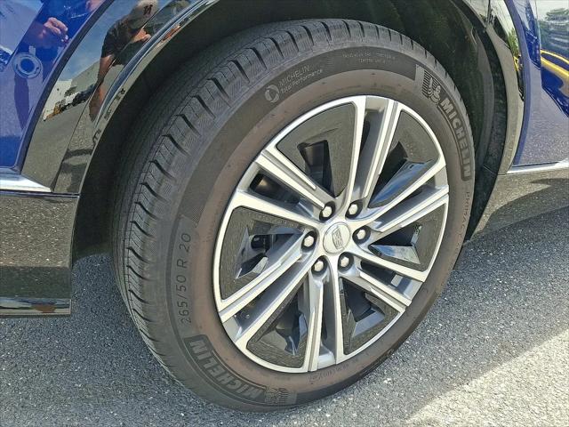 2024 Cadillac iQ Luxury w/1SC