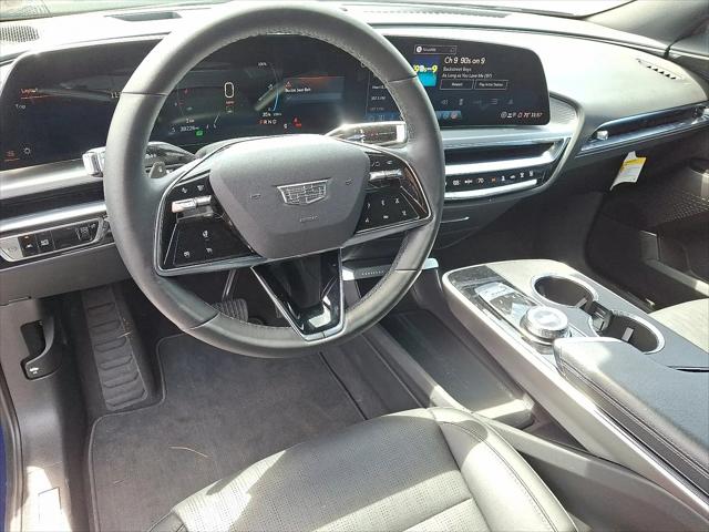 2024 Cadillac iQ Luxury w/1SC