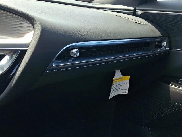 2024 Cadillac iQ Luxury w/1SC