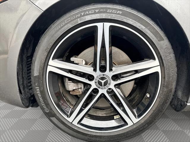 2021 Mercedes-Benz A 220 A 220