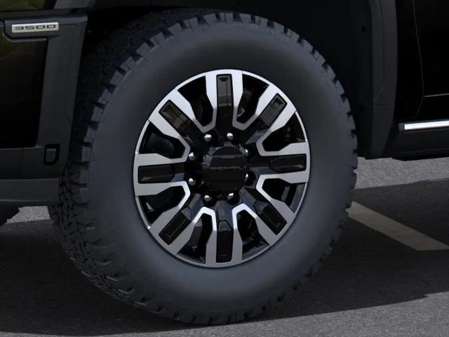 2025 GMC Sierra 3500HD 4WD Crew Cab Standard Bed Denali Ultimate