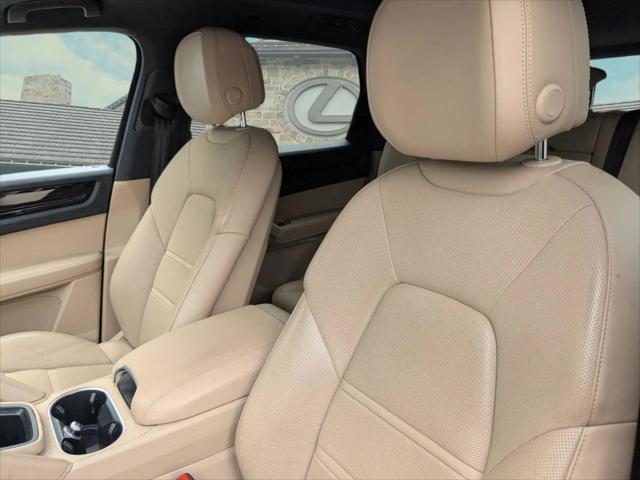 2020 Porsche Cayenne Cayenne