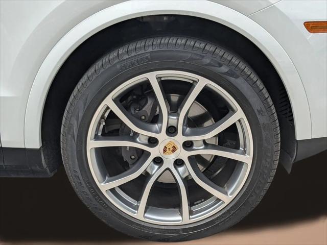 2020 Porsche Cayenne Cayenne