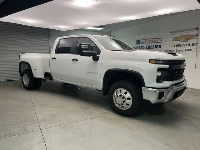 2026 Chevrolet Silverado 3500HD Crew Cab, Long Bed, WT Dual Rear Wheel, RWD