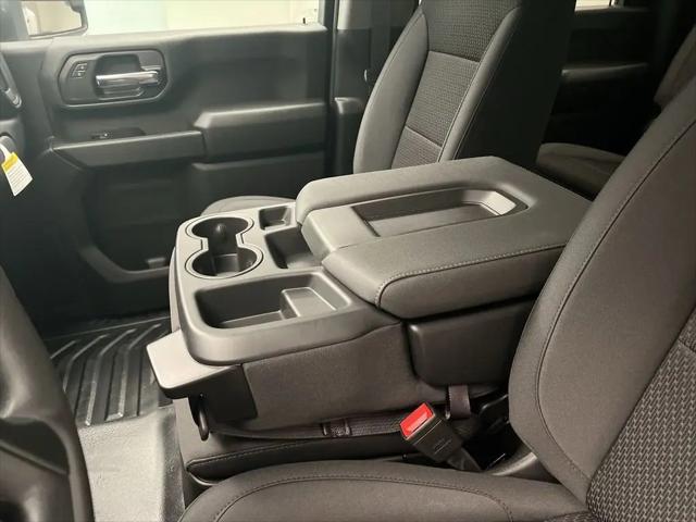 2026 Chevrolet Silverado 3500HD Crew Cab, Long Bed, WT Dual Rear Wheel, RWD