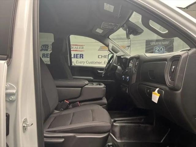 2026 Chevrolet Silverado 3500HD Crew Cab, Long Bed, WT Dual Rear Wheel, RWD