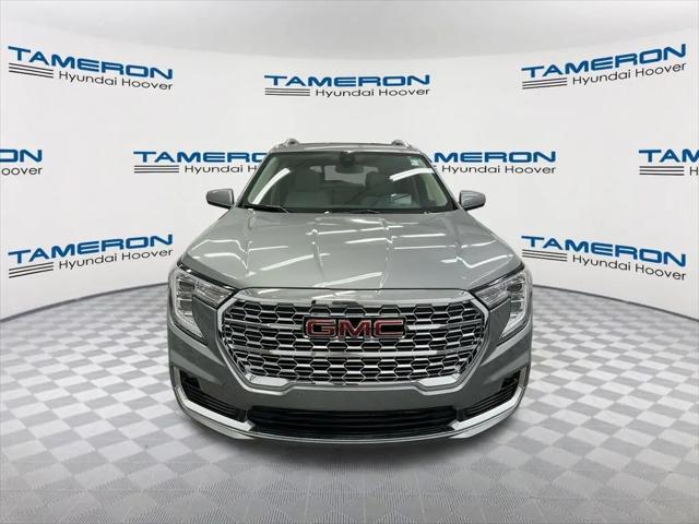 2023 GMC Terrain AWD Denali
