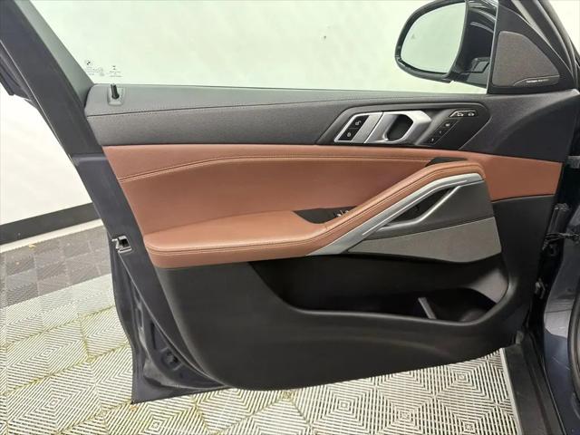 2021 BMW X6 xDrive40i