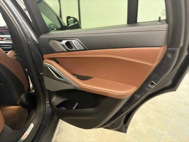 2021 BMW X6 xDrive40i