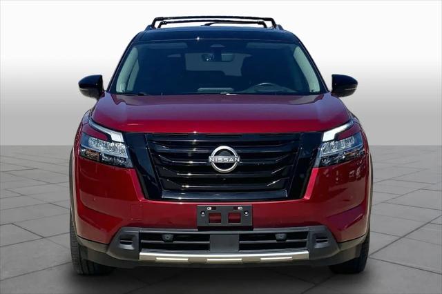 2023 Nissan Pathfinder Platinum FWD